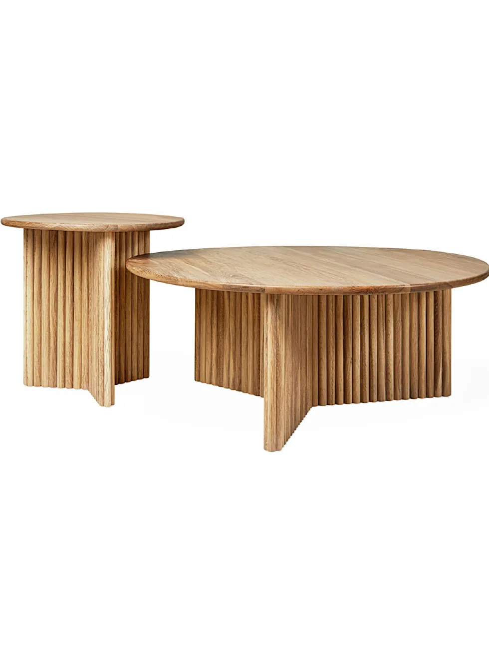 Round natural grooved coffee table