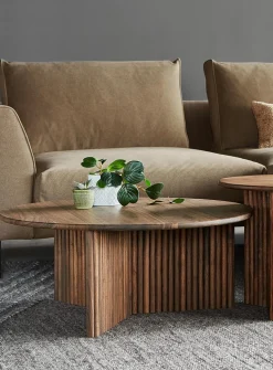 Round walnut grooved coffee table