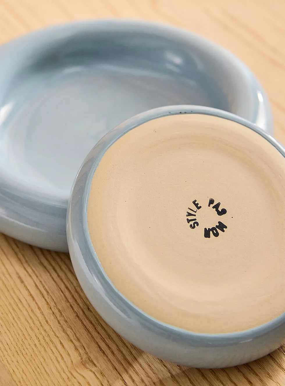 Rounded edge plate