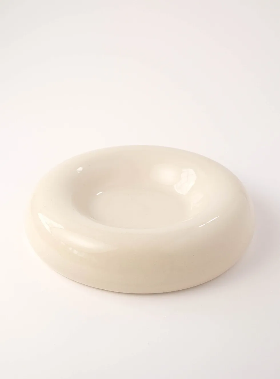 Rounded stoneware bowl