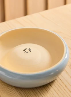 Rounded stoneware bowl