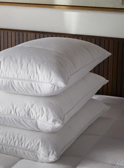 Royal Plus feather and down pillow