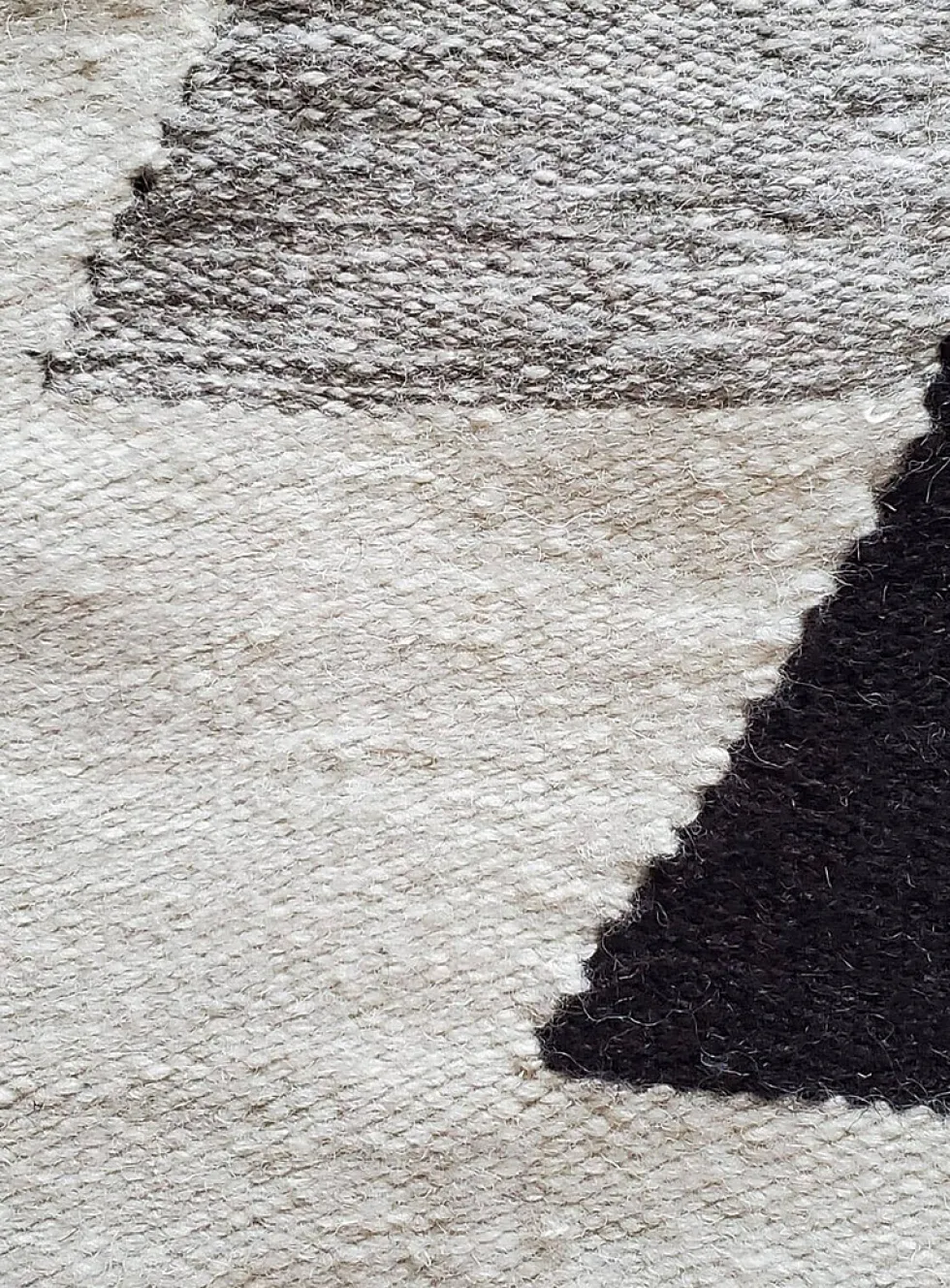 Royal woven rug