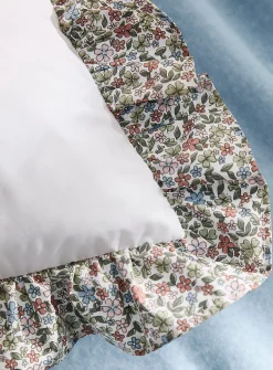 Ruffled border children's pillowcase