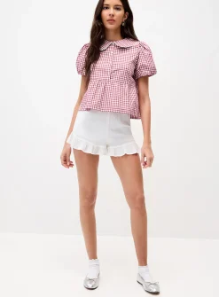 Ruffled elastic-waist mini short