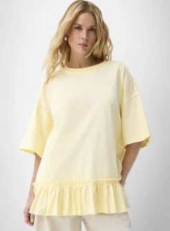 Ruffled oversized T-shirt