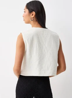 Rustic embroidery vest
