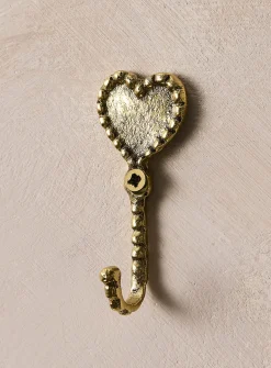 Saachi heart wall hook