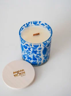 Sage wood and sea salt scented candle