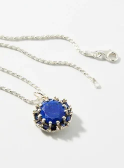Sapphire pendant necklace