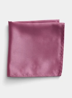 Satiny pocket square