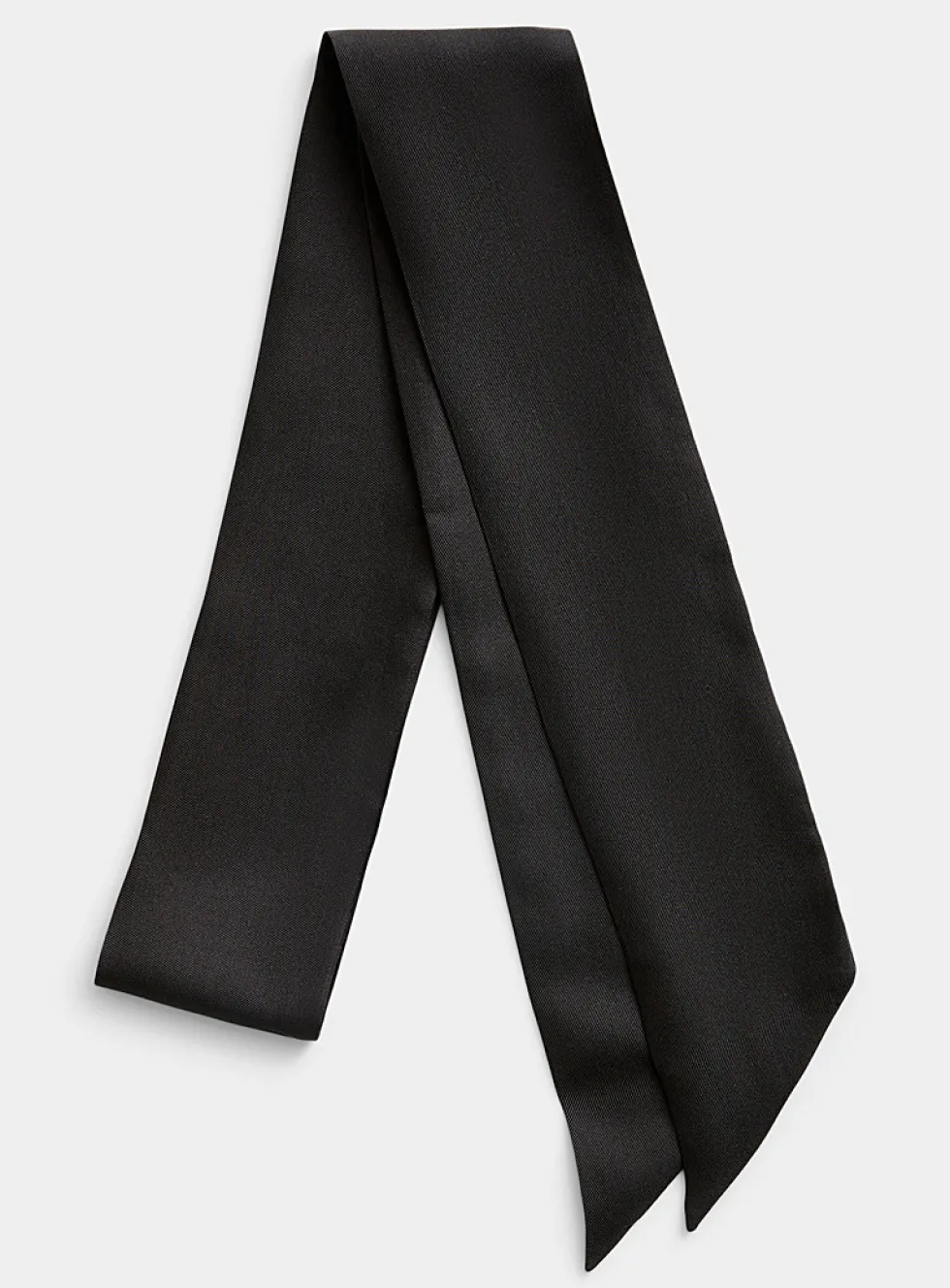 Satiny tie scarf