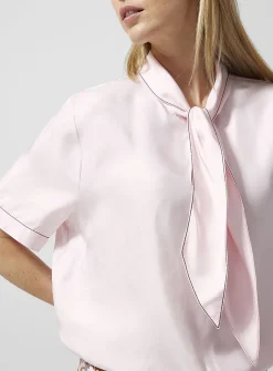 Satiny tie-collar blouse