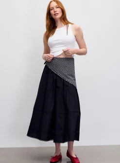 Scalloped trim poplin skirt