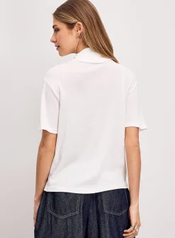 Scarf collar T-shirt