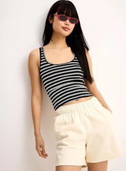 Scoop-neck stripes fitted cami