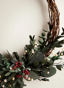 Scotty dried plant wreath