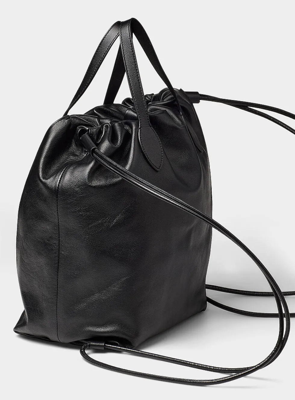 Scrunchie leather boho bag