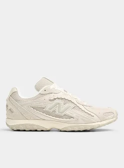 Sea salt and linen 204L sneakers