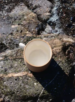 Seashell handle ceramic mug