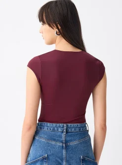 Second skin square neckline bodysuit