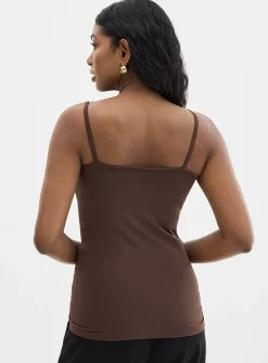 Second-skin thin straps cami