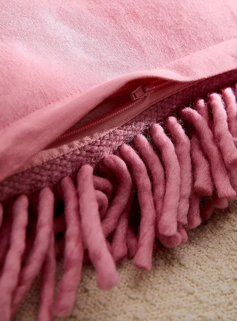 Shaggy fringes wool-blend pink cushion