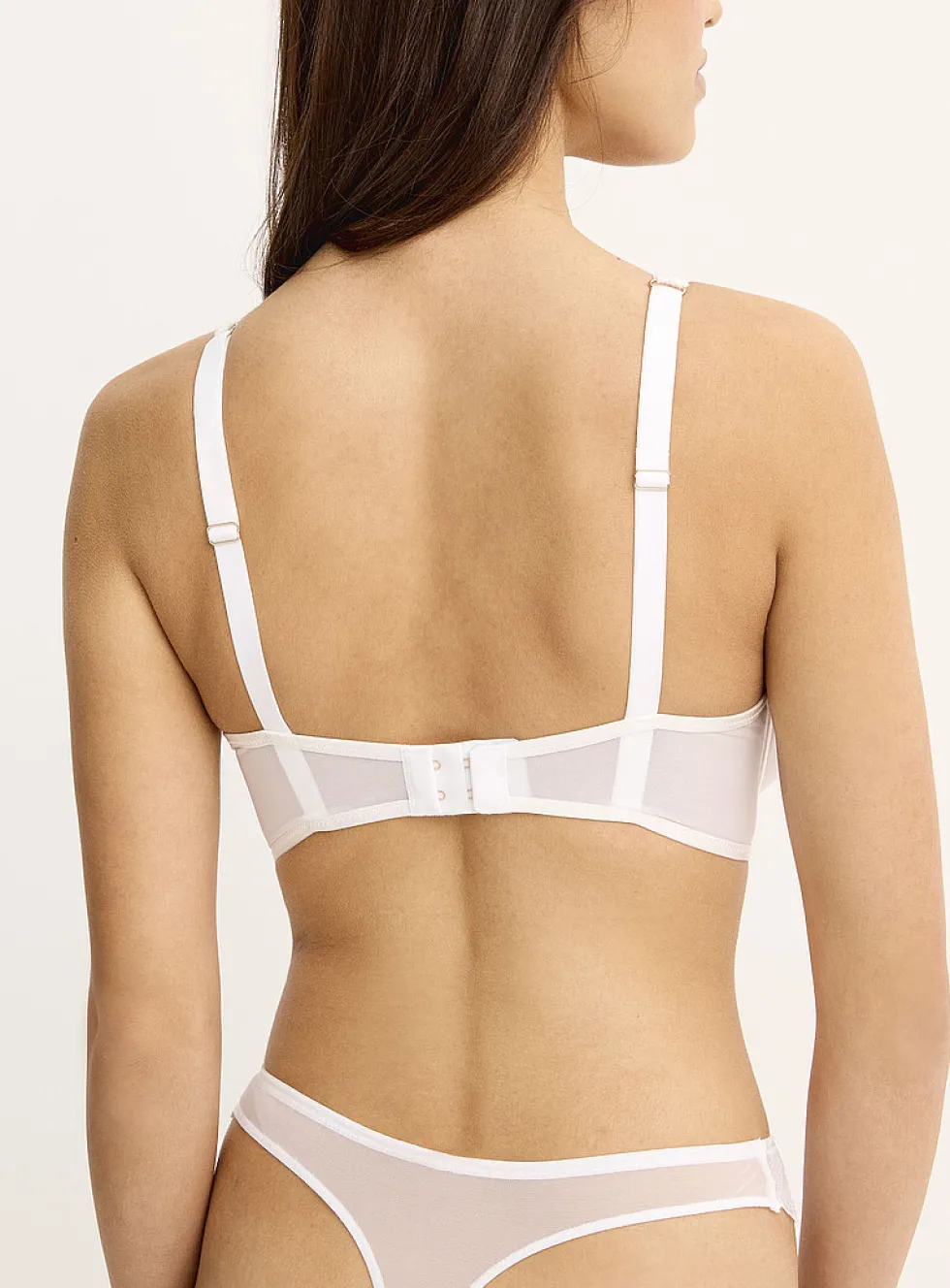 Sheer embroidered petals high-apex plunge bra