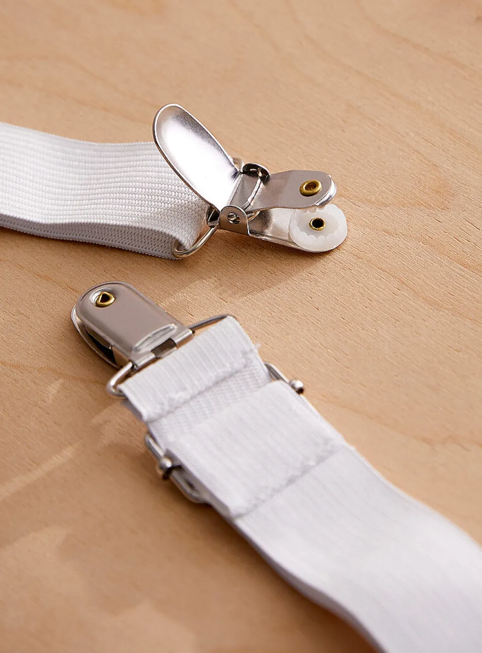 Sheet straps