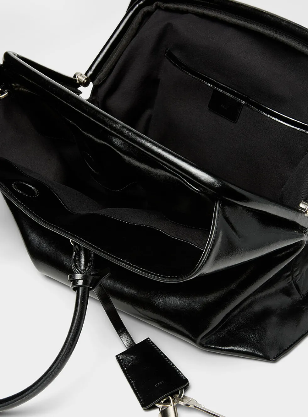Shell Brot glossy leather tote bag