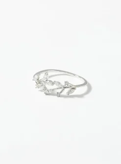 Shimmery leaves ring