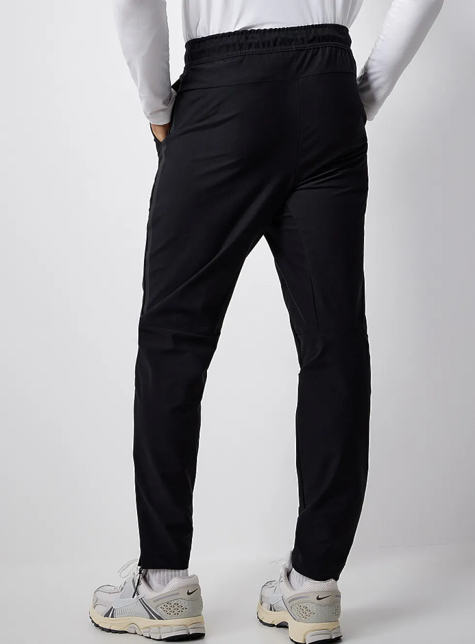 Shori Tech knit pant