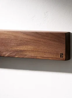 Short magnetic knife holder