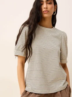 Short puff sleeves striped T-shirt