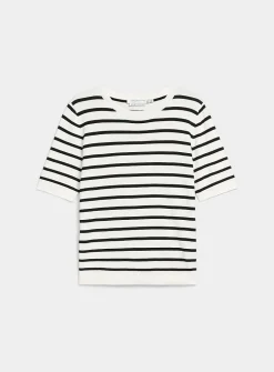 Short-sleeve fine-knit sweater