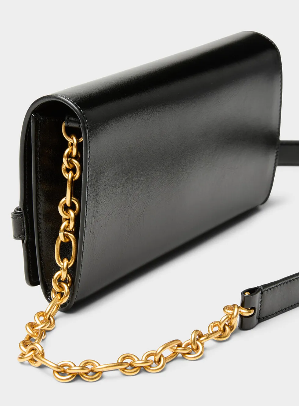 Shuffle strapped leather wallet