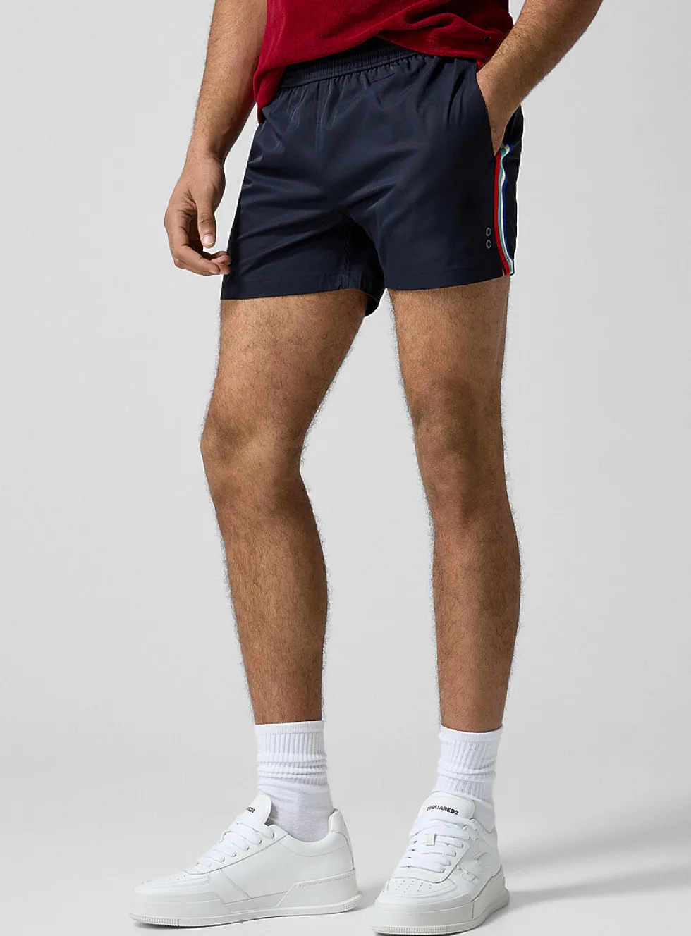 Side stripes training short