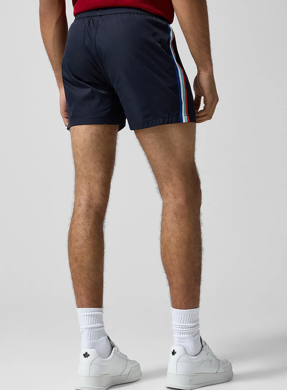 Side stripes training short