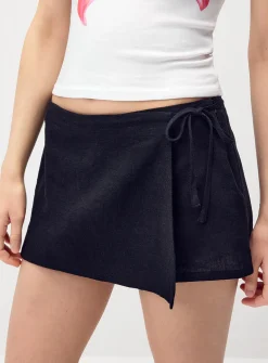 Side-tie skort