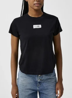 Signature label T-shirt