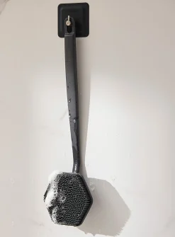 Silicone back brush