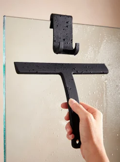 Silicone squeegee