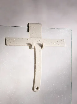 Silicone squeegee