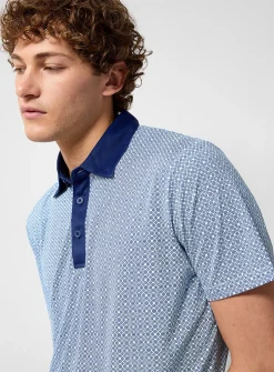 Silky medallion pattern golf polo