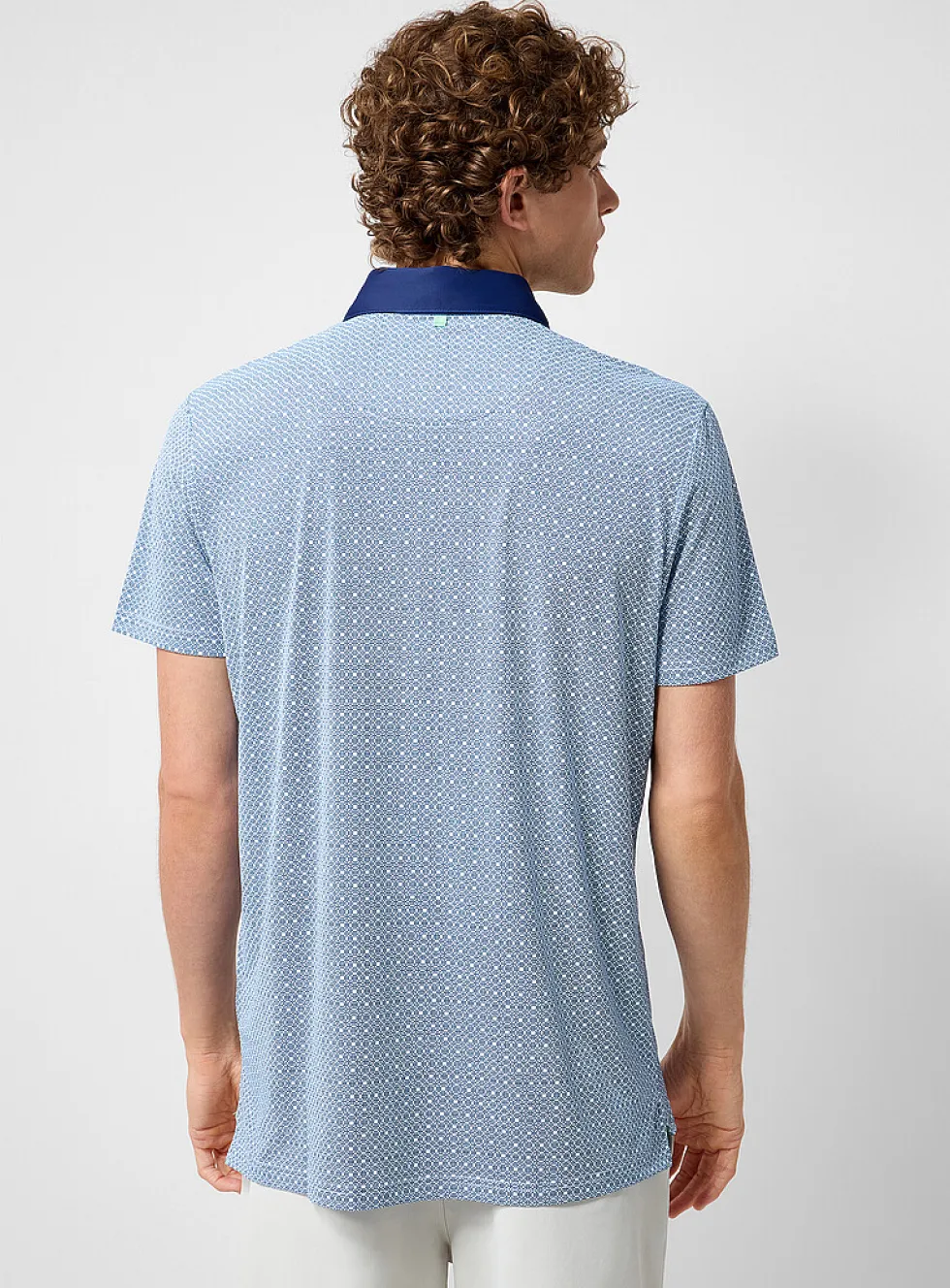 Silky medallion pattern golf polo
