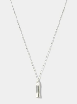 Sister pendant necklace
