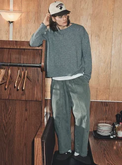 Slanted-panel twill pant