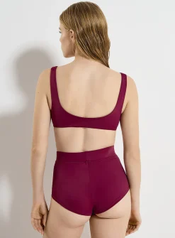 Slim athletic bralette