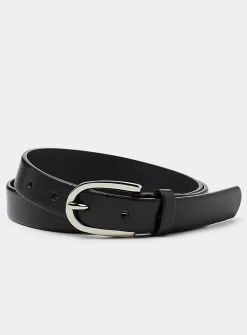 Slim half-oval-buckle leather belt