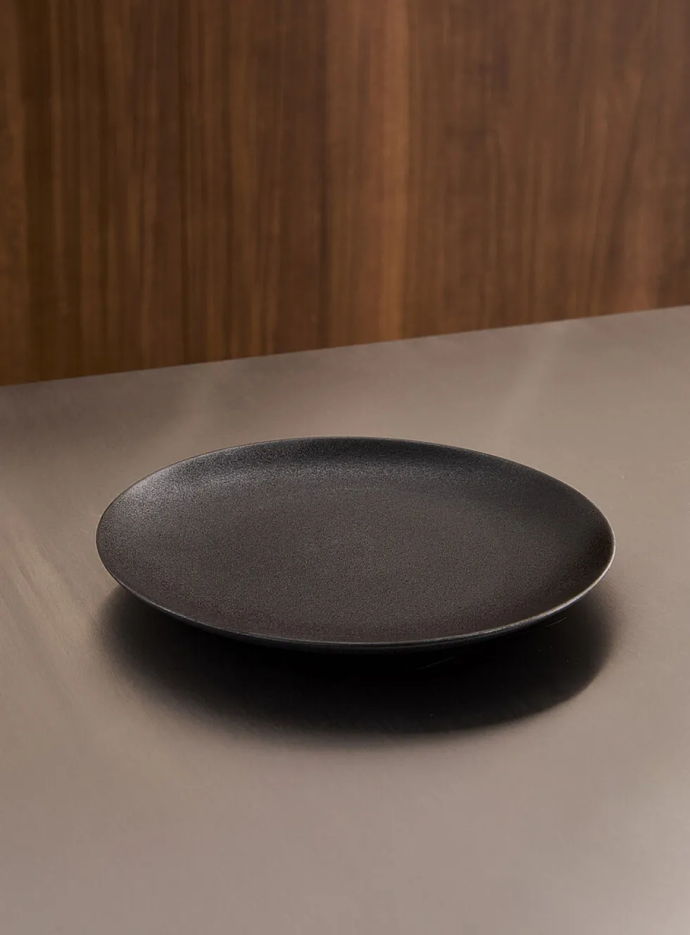 Small black plate